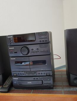 CD Stereoanlage Panasonic SA-CH32, 2 Lautsprecher; Fernbedienung; Bedienungsanleitung - Hamburg Wandsbek