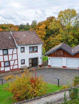 Freistehendes EFH in Naturlage / 2. Bauparzelle / gut 2,9 Hektar Wiesen + Wald zusätzlich erwerbbar - Much