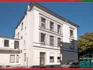 ais-GmbH bietet an: Charmante 2 Zimmer Altbau Wohnung in der Südstadt - Wilhelmshaven Zentrum