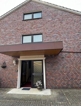 Zweifamilienhaus mit Potential -Eigennutzung & Vermietung (170 m² WFL / Gundstück 860 m² ) Mieteinnahmen finanzieren Ihre Hypothek mit! - Dorsten