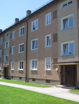 Hier fühlen Sie sich wohl! Interessante 3,5 - Zimmer-Wohnung mit Balkon! - Mühldorf (Inn)