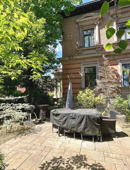 großzügige Dachgeschosswohnung im edlen Gewand in Schwabach - Schwabach