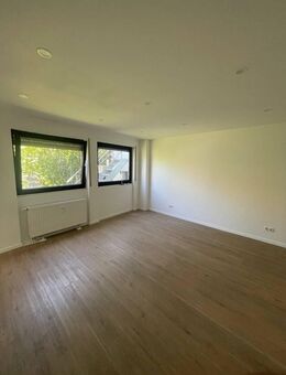 + + + 1 ZKB IN NEUNKIRCHEN ZUR VERMIETUNG, TALSTRASSE + + + - Neunkirchen (Saarland)