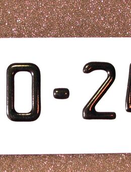 Blechschild geprägt weiß schwarze Beschriftung "380 - 24 V" - 14cm x 4cm - Menge wählbar - NEU - Biebesheim (Rhein)