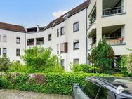 Gepflegte Eigentumswohnung mit 2 Zimmern, Südloggia und TG-Stellplatz in toller Lage - Metzingen