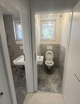 Traum für Paare und Familien! Kernsanierte 3,5 Zimmer mit Garten, Garage und Balkon - Pforzheim