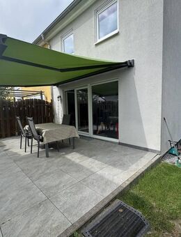 Lucky Family! Reihenendhaus mit Garten und Stellplatz in Gondelsheim - Gondelsheim