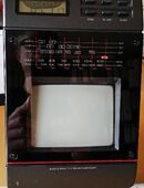 Schwarz-Weiß-Fernsehgerät (4,5 ")  mit AM / FM-Receiver (Radio) und Uhr, in 57234