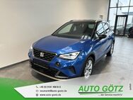 Seat Arona, FR 5-Jah Vorb VZE Digi BlindSpot vo hi LichtAssist SpurAssist Connect Sunset 4xEFH Ladeboden Armlehne Metallic, Jahr 2022 - Beilngries