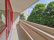 Traumhafte, ruhige Wohnung direkt am Olympiapark......bezugsfrei - München