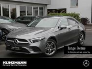 Mercedes A 250, e Limousine AMG MBUX, Jahr 2022 - Gelnhausen