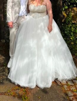 Prinzessinnen Brautkleid - Mühlacker Zentrum