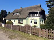 Reetgedecktes Haus mit zwei Baugrundstücken im Fischerdorf Born-teilbar- - Born (Darß)