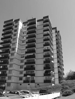 Modernisierte Eigentumswohnung mit großzügigem Balkon und eigenem Stellplatz! - Buseck