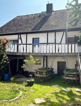 Großzügiges Wohnhaus in zentraler Wohnlage von Pohlheim Dorf-Güll - Pohlheim