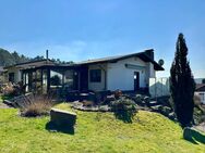 Fast wie im Urlaub: Gepflegtes Einfamilienhaus in ehemaligem Feriengebiet! KEINE KÄUFERPROVISION - Knüllwald