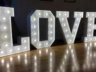 Hochzeit Lichter "LOVE" BUCHSTABEN SET - Verleihen Sie Ihren besonderen Momenten eine einzigartige Atmosphäre - Jagstzell