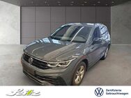 VW Tiguan, 2.0 TDI R-Line, Jahr 2022 - Memmingen