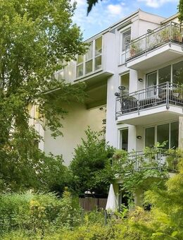 Wohnerlebnis in grüner Lage: 3-Zimmer-Wohnung mit Balkon & Garage in Leipzig-Connewitz - Leipzig