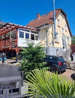 Idyllisch gelegenes topsaniertes Einfamilienhaus in Blieskastel - Blieskastel
