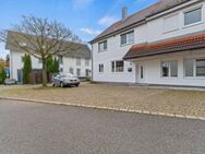 Frisch saniert! 4,5-Zimmer-Eigentumswohnung in zentraler Lage in Hüttisheim - Hüttisheim