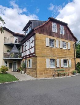 DG Wohnung mit 2 Balkone im Hofbauernhaus (Whg. 2 EG) - Ebensfeld