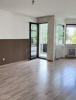 Geräumige 2-Zimmer-Wohnung mit sonnenverwöhnter Loggia - Unterhaching