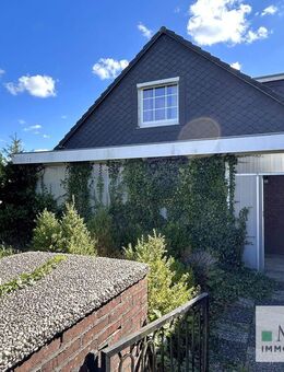 Großzügiges Einfamilienhaus mit schönem Garten, Doppelgarage und Vollkeller in familiärer Gegend - Ratekau