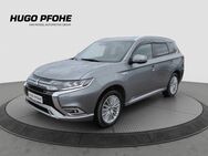 Mitsubishi Outlander, 2.4 Plug-In Hybrid, Jahr 2019 - Oldenburg (Holstein)