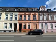 Zwei- bis Dreifamilienhaus mit viel Potenzial im beliebten Krefeld-Uerdingen - Krefeld