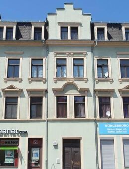 Gemütliche 2-Zimmer-Dachwohnung mit Laminatboden, separater Küche & Bad mit Dusche - Freital