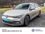 VW Golf, 1.0 TSI MOVE MOVE, Jahr 2024 - Marburg