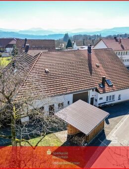 Nahezu grenzenlos Platz mit einer Menge Ausbau- und Umgestaltungspotenzial - Bauernhaus im Dorfkern - Bad Säckingen