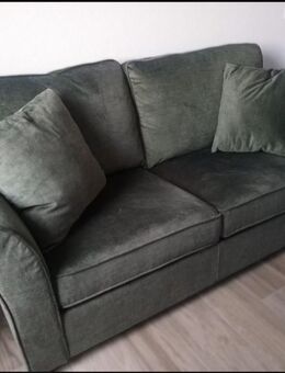 2-Sitzer Sofa Piniengrün (ca. B: 190cm T: 115cm H: 50/90cm) - Marklohe