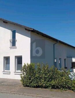 GERÄUMIGES ZUHAUSE MIT GROßER WERKSTATT & GARTEN - Tielen