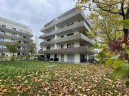* Wunderschöne 2 Raum Wohnung mit großem Balkon, Parkett und EBK mieten * - Dresden