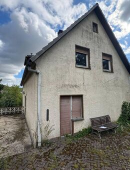 Sanierungsbedürftiges Objekt - Hier ist Ihr neues Projekt! - Sundern (Sauerland)