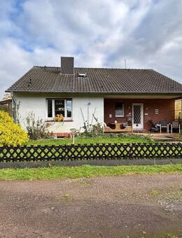 Ein- bis Zweifamilienhaus auf großzügigem Grundstück und vielseitigen Nutzungsmöglichkeit in Rheine - Rheine