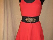 Modern * Salsa- Style * DESIGNER * Spaghetti- Träger * Bodycon * Mini- Kleid * Gr. 34- 36/ XS- S * leuchtend * rot * - Riedlingen