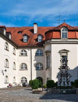 Große 3-Zimmer-Wohnung mit Seeblick auf der Insel in Lindau - Lindau (Bodensee)