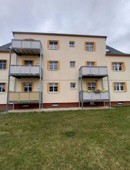 Wunderschöne 3- Raumwohnung im Grünen mit Balkon - Reichenbach (Vogtland)