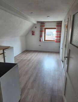 Helle 1-Raum Wohnung in Ruhmannsfelden mit Holzofenbeheizung zu mieten - Ruhmannsfelden