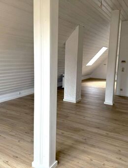 Charmantes 1-Zimmer-Apartment mit Einbauküche im Herzen der Öhringer Altstadt - Öhringen