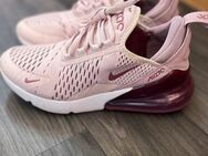 Nike Air Max 270 Größe 39 - Nürnberg