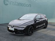 VW Golf, 2.0 TSI VIII R Black Edition, Jahr 2024 - München