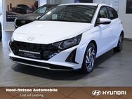 Hyundai i20, Trend KomfortP, Jahr 2022 - Husum (Schleswig-Holstein)