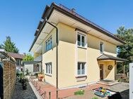 Vermietetes Dreifamilienhaus in Aichach in ruhiger und dennoch zentraler Lage - Aichach