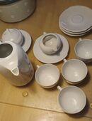 Fürstenberg Porzellan Kaffee Tee Service weiß für 4 Personen 14-teilig unbenutzt - wegen der zierlichen Größe auch toll als Kinder-Teeservice geeignet! in 38315