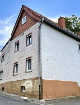 Charmantes Einfamilienhaus mit Remise und Garage - Niddatal