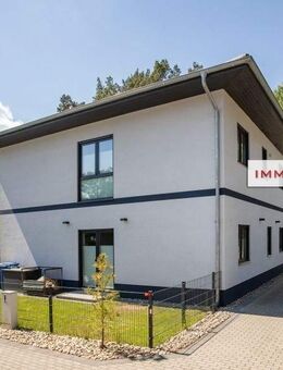IMMOBERLIN.DE - Energieeffizientes Einfamilienhaus mit Südterrasse & Garage in naturschöner Lage in Seenähe - Wandlitz